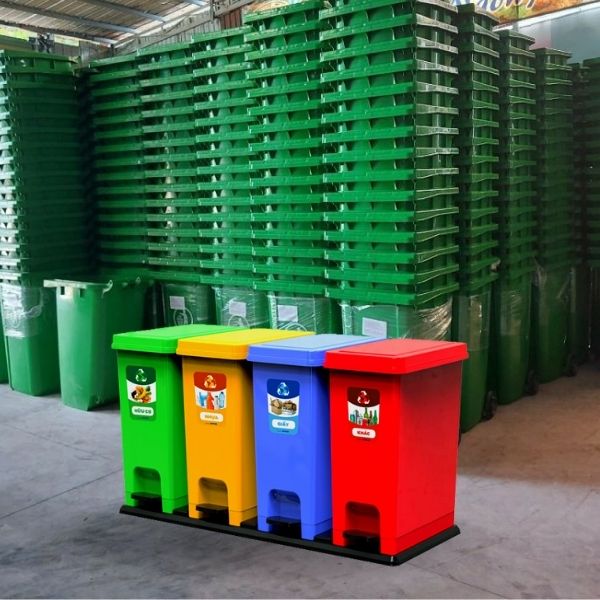 Mẫu thùng rác nhựa Eco 4 màu giúp phân loại rác dễ dàng hơn