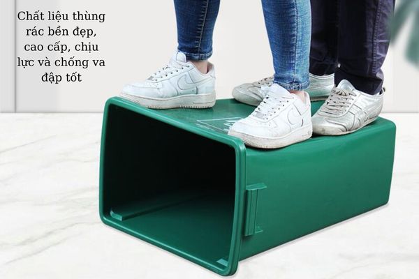 Lựa chọn thùng rác chất liệu nhựa cao cấp, bền đẹp