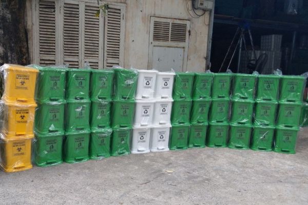 Thùng rác nhựa tphcm