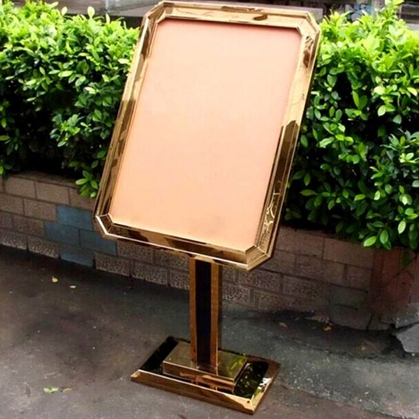 Bảng chào inox mạ vàng sử dụng tại nhiều không gian 