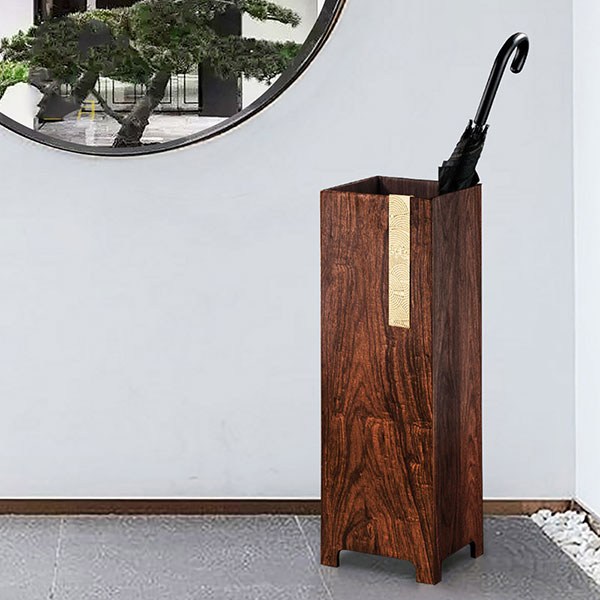 Thùng đựng ô làm từ gỗ giá khá cao