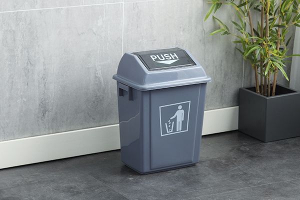 Thùng rác nhựa gia đình đang thịnh hành hiện nay
