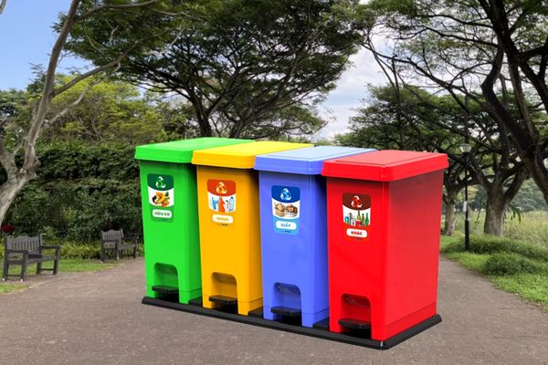 Thùng phân loại rác gia đình 4 ngăn