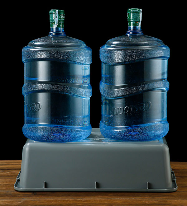 Kiểm tra và đánh giá độ bền khay nhựa đựng bát đĩa bẩn