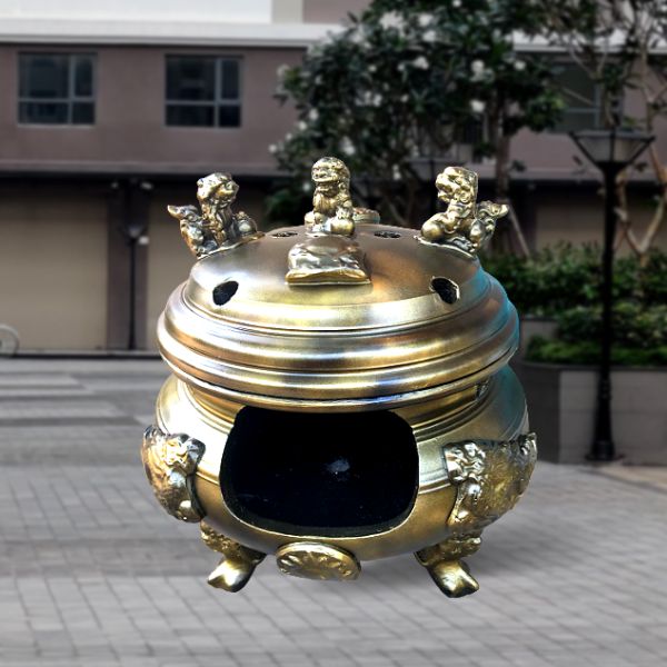 Lư hóa vàng bằng đồng