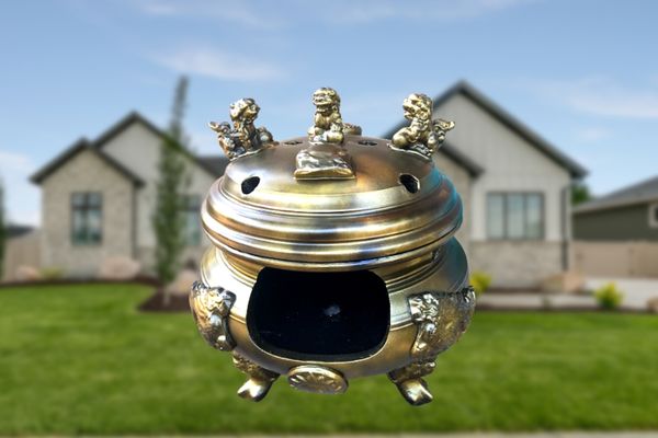 Lư hóa vàng nhỏ được các gia đình sử dụng