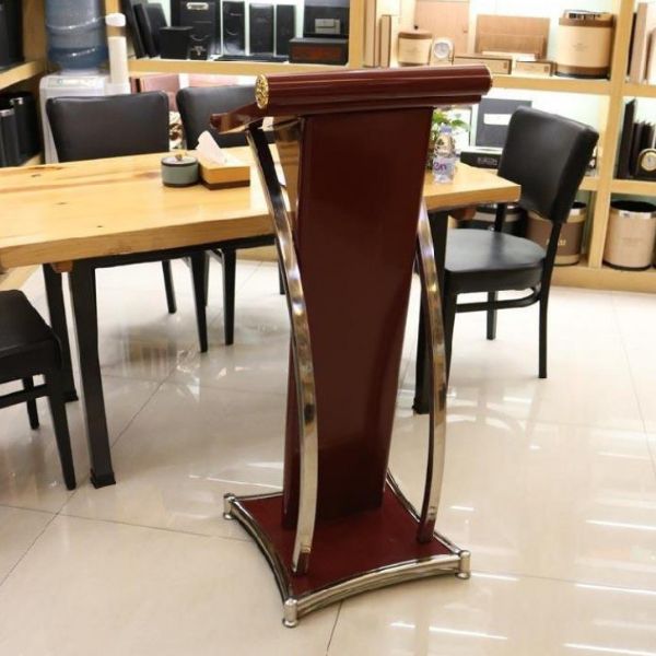 Đặt bục phát biểu tại những nơi thoáng đãng, khô ráo