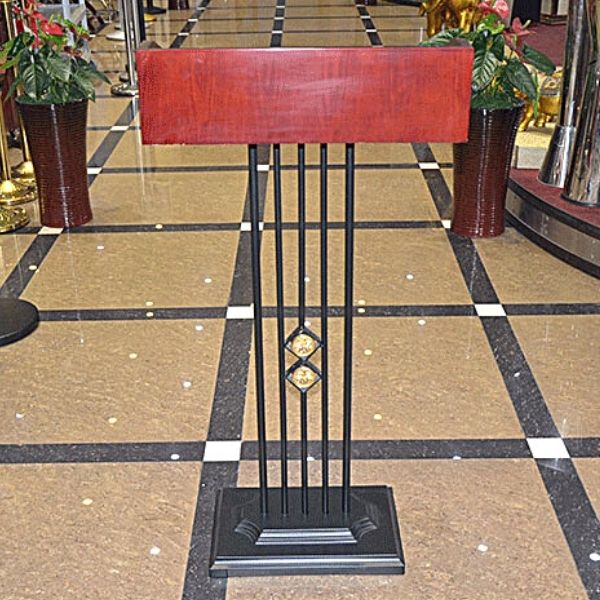 Bục phát biểu tại hội trường ở Thanh Hóa