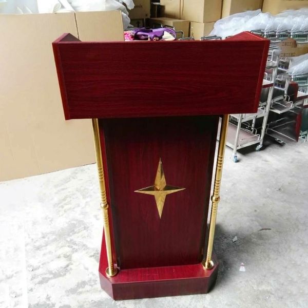 Hình thực tế bục phát biểu tại kho Hà Nội giao cho khách ở Hà Nam