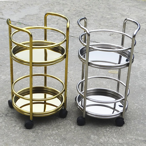 Ngoại hình xe đẩy rượu xuống cấp, hỏng nhiều thì nên mua mới