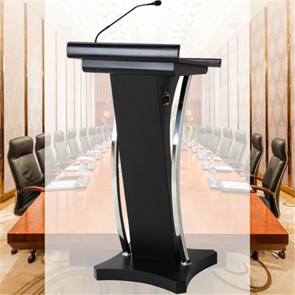 Bục phát biểu trong phòng họp ít được vệ sinh thường xuyên