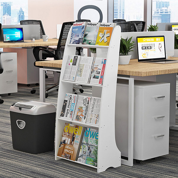 So sánh kệ để tạp chí đặt sàn và treo tường