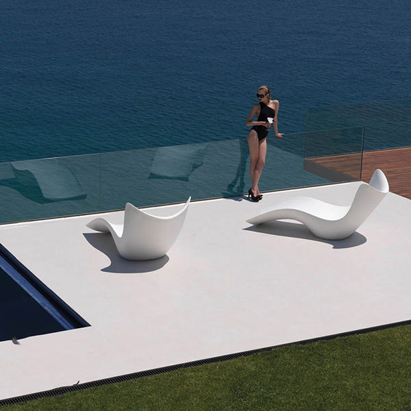 Ghế hồ bơi Composite đạt thang điểm 8/10