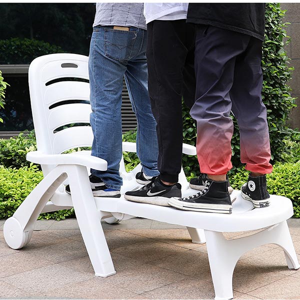 Khả năng chịu trọng lượng của ghế lên tới 150kg