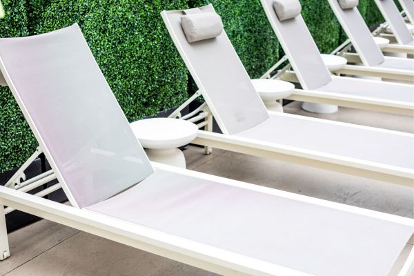 Hoặc cũng có thể mua ghế vải lưới dệt thoáng khí