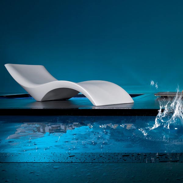 Mua ghế tắm nắng cho resort có khó không?