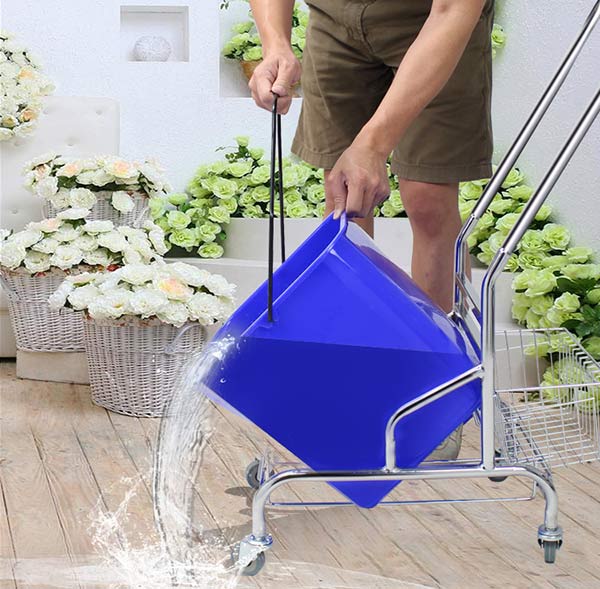 Không nên đổ quá nhiều nước vào xô xe