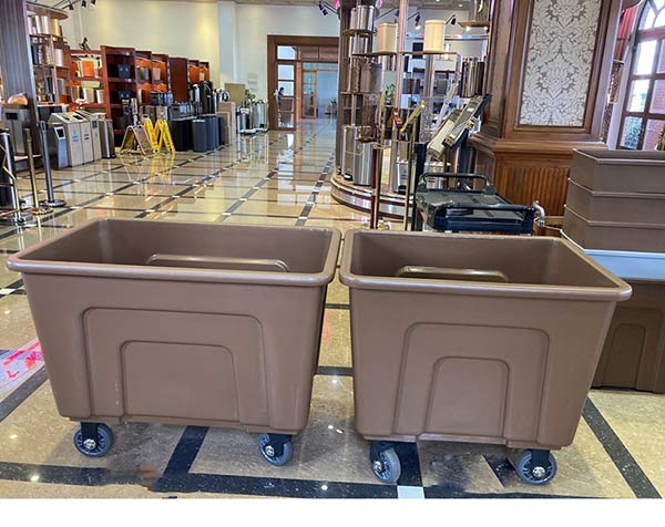 Chỉ đến cửa hàng bạn có thể mua ngay được xe giặt là mẫu có sẵn