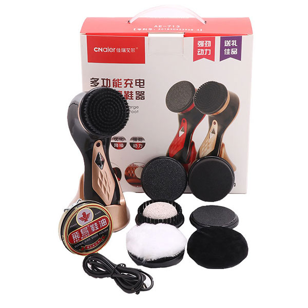 1 bộ máy đánh giày cầm tay gồm nhiều bộ phận nhỏ