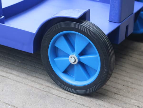 Hệ thống bánh xe bằng nhựa hoặc cao su bọc nhựa
