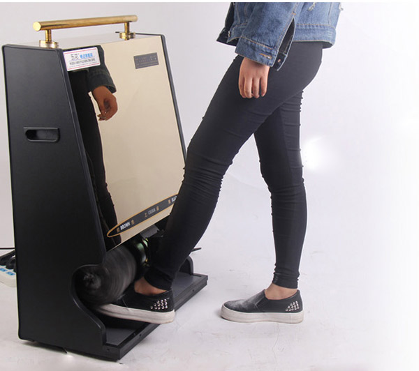 Máy đánh giày hoạt động trên cơ chế cảm ứng tự động