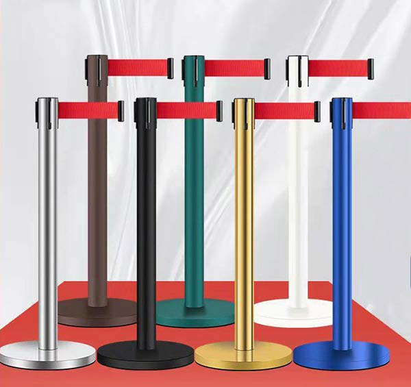 Màu sắc cột chắn thép sơn tĩnh điện đa dạng