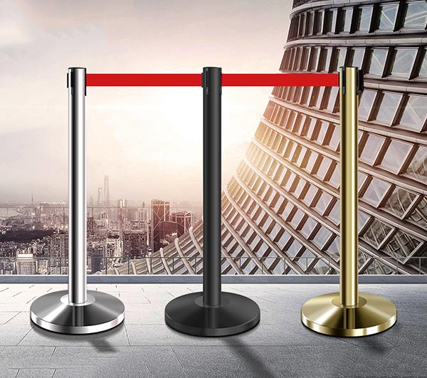 Cột chắn sự kiện có sẵn trên thị trường cũng rất phong phú