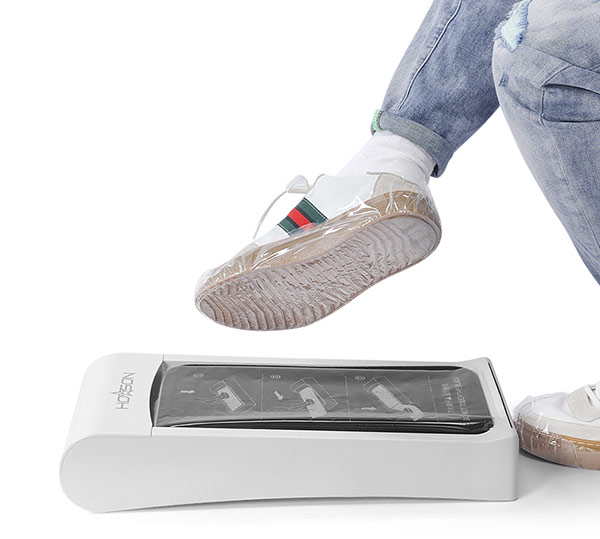 Miếng bọc giày phải gắn chặt vào đế