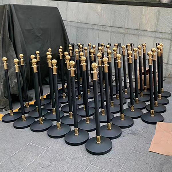 Chi phí đầu tư mua mới cột chắn khá tốn kém