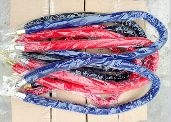 Dây cột chắn với nhiều màu sắc