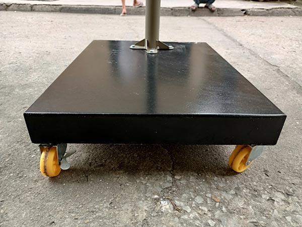 chất liệu chân đế ô dù che nắng