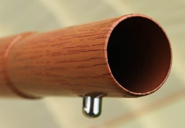 Chất liệu khung dù bằng gỗ công nghiệp