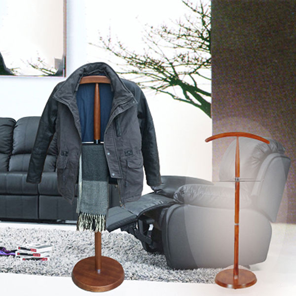 Giá treo đồ suite bằng gỗ mang vẻ đẹp gần gũi