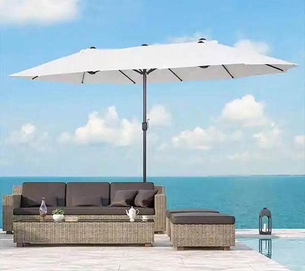 Dù 3 đỉnh đế đứng cho không gian rộng