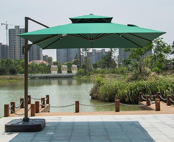 Ô dù lệch tâm chân đế đứng quen thuộc