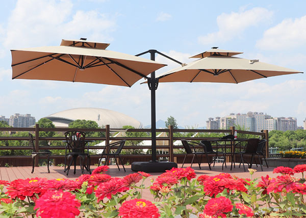 Việc lắp đặt dù đôi sẽ khó hơn dù đơn