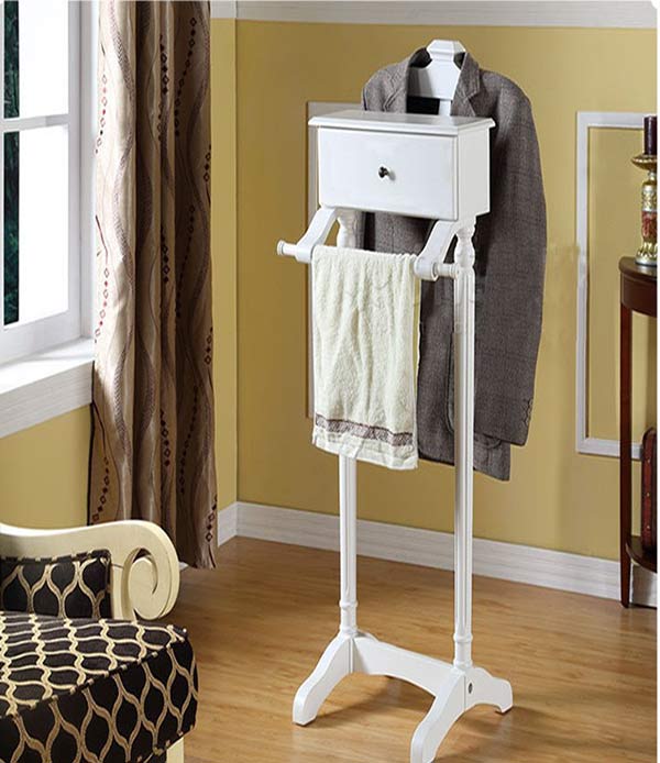 Bạn sẽ đặt mua cây treo bằng gỗ công nghiệp để bảo quản đồ vest chứ?