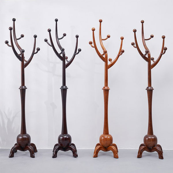 Mẫu cây treo lấy ý tưởng từ thân và cành cây