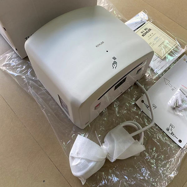 Sản phẩm chính hãng với đầy đủ phụ kiện đi kèm