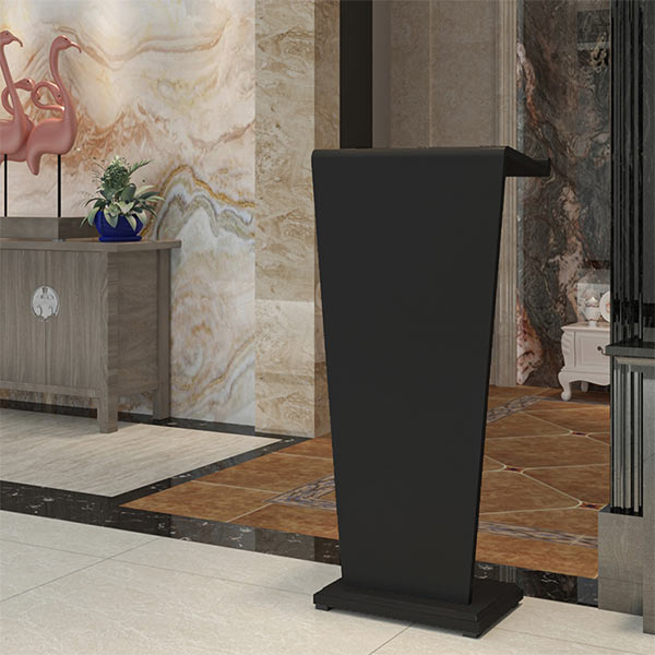 Bục phát biểu nên đặt ở hội trường thoáng, không bị nắng mưa