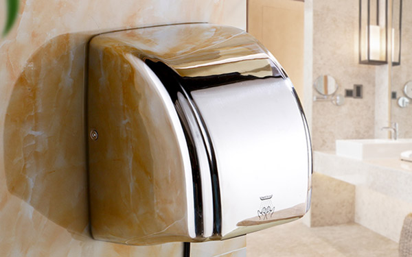 Máy sấy tay vỏ inox có giá thành đắt hơn