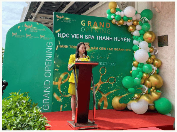 Các sự kiện nhỏ ngoài trời thường thuê bục đứng thuyết trình