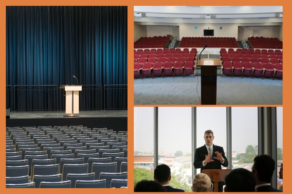 Bục thuyết trình thường đặt ngay giữa trung tâm sân khấu