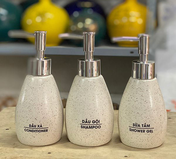 Bộ 3 bình đựng dầu gội sữa tắm nước rửa tay bằng sứ chuyên dùng tại khách sạn