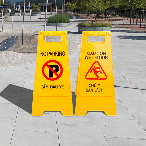 Liên hệ Hành Tinh Xanh để mua biển báo cấm giá tốt