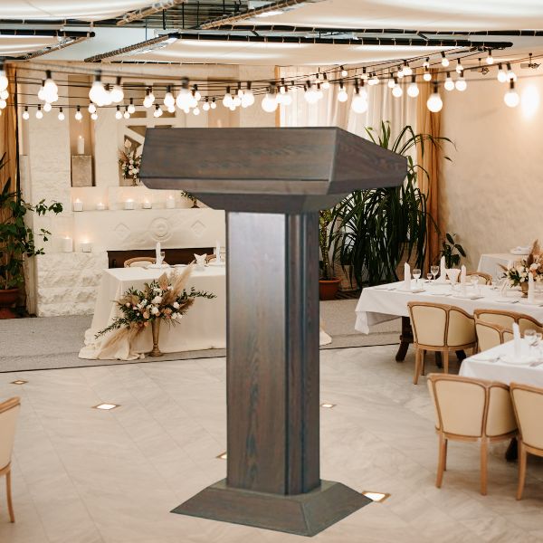 Không gian trở nên sang trọng hơn