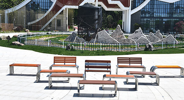 Hành Tinh Xanh có sẵn rất nhiều mẫu ghế ngoài trời