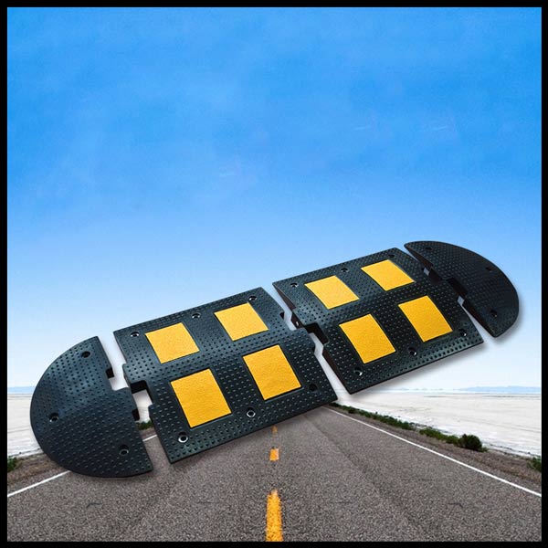 Gờ giảm tốc độ ngoài đường bằng cao su có phản quang