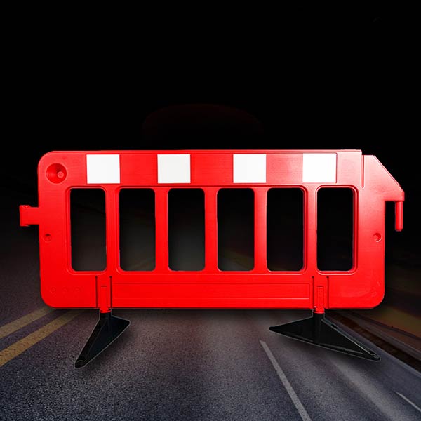 Hàng rào chắn tạm thời bằng nhựa