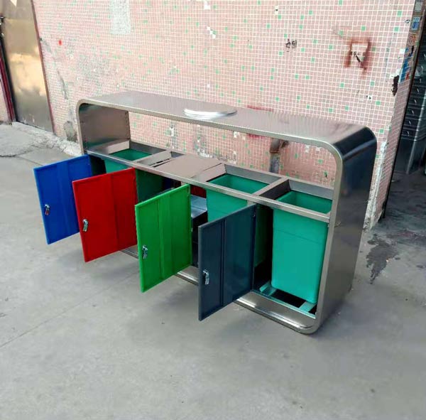 Hình ảnh chụp tại kho của thùng rác